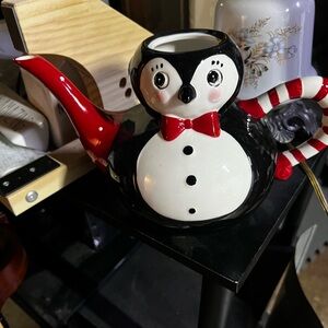 Johanna Parker Christmas Teapot